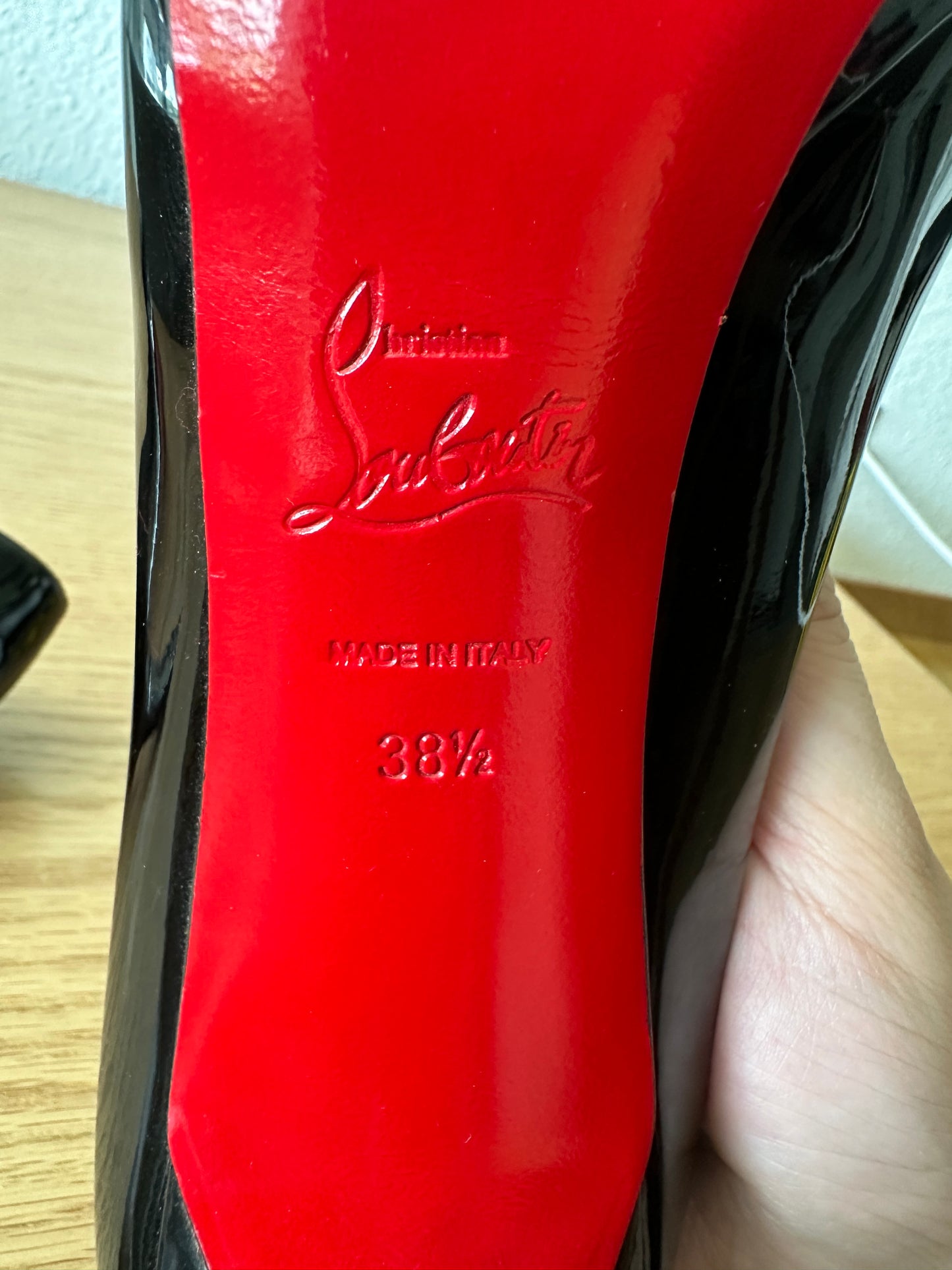 Escarpins LOUBOUTIN Pigalle Plato 38.5