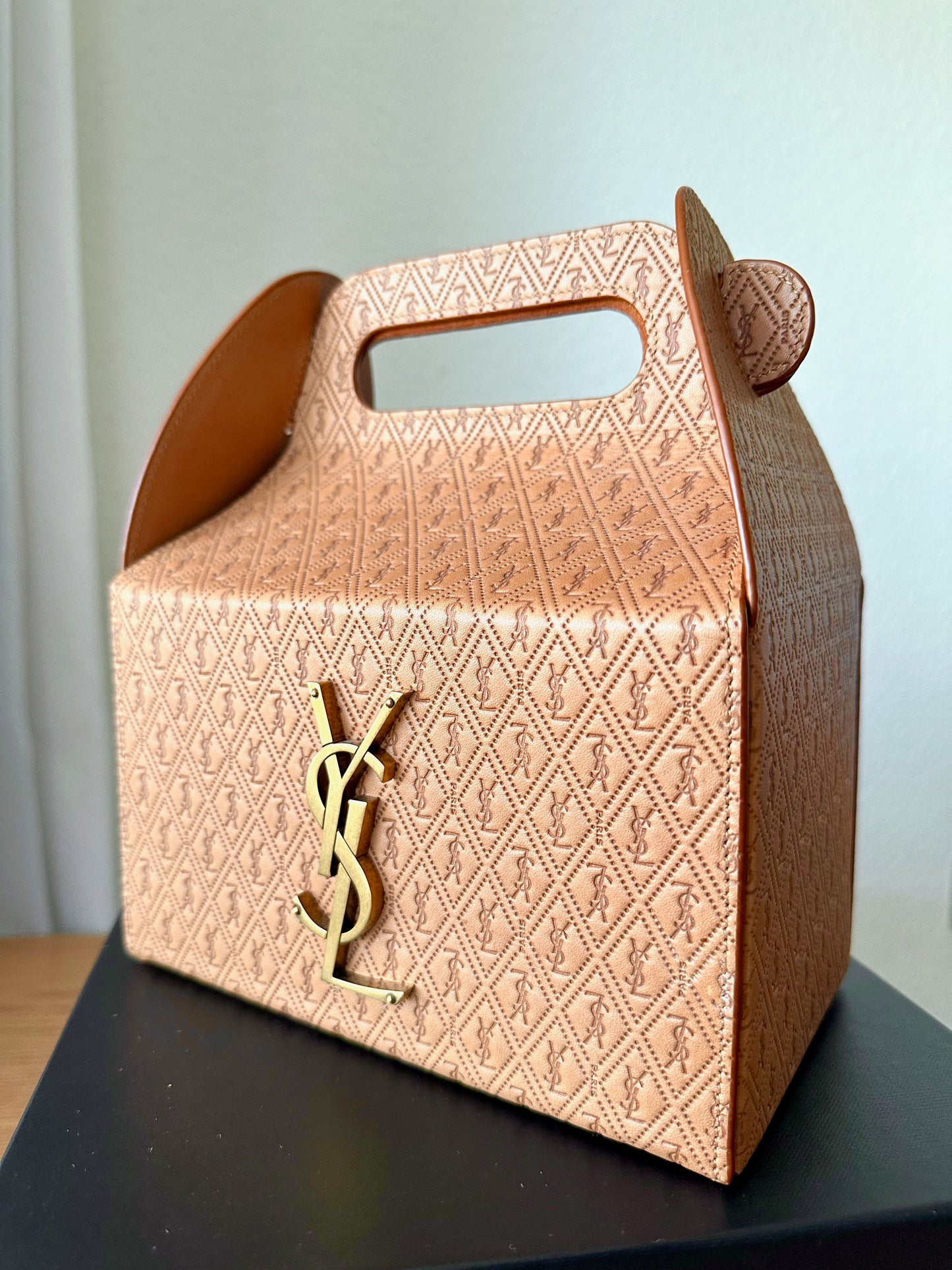 Sac Saint Laurent Take Away (Happy Meal) en cuir camel