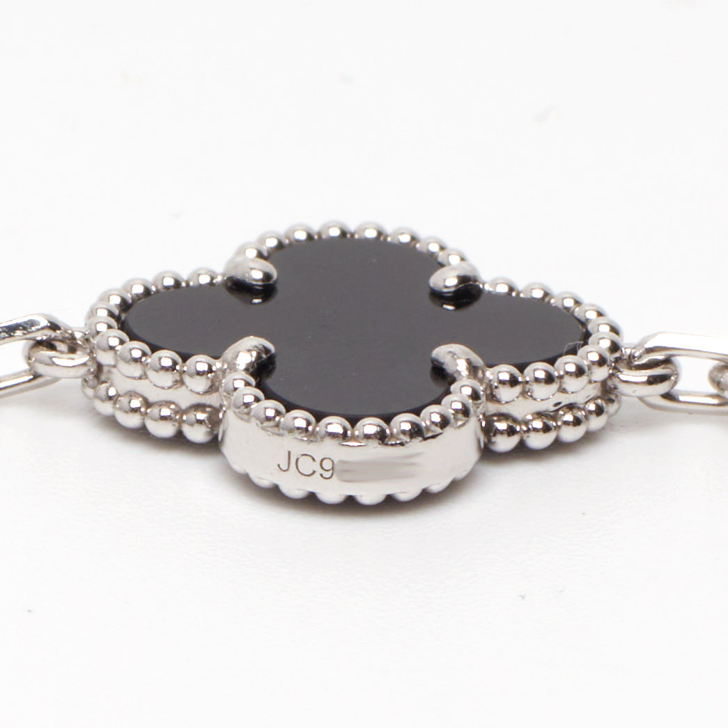 Bracelet Van Cleef & Arpels Vintage Alhambra 5 motifs Onyx en or blanc Special Order