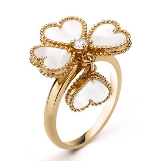 Bague Van Cleef & Arpels Sweet Hearts en or jaune, diamant et nacres