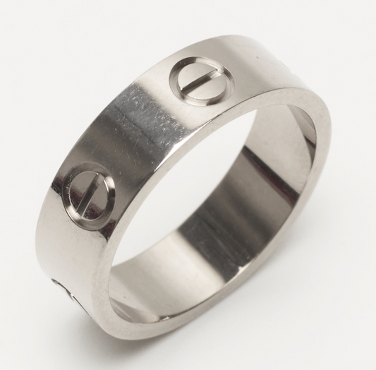 Bague Cartier Love Classique en or blanc taille 53