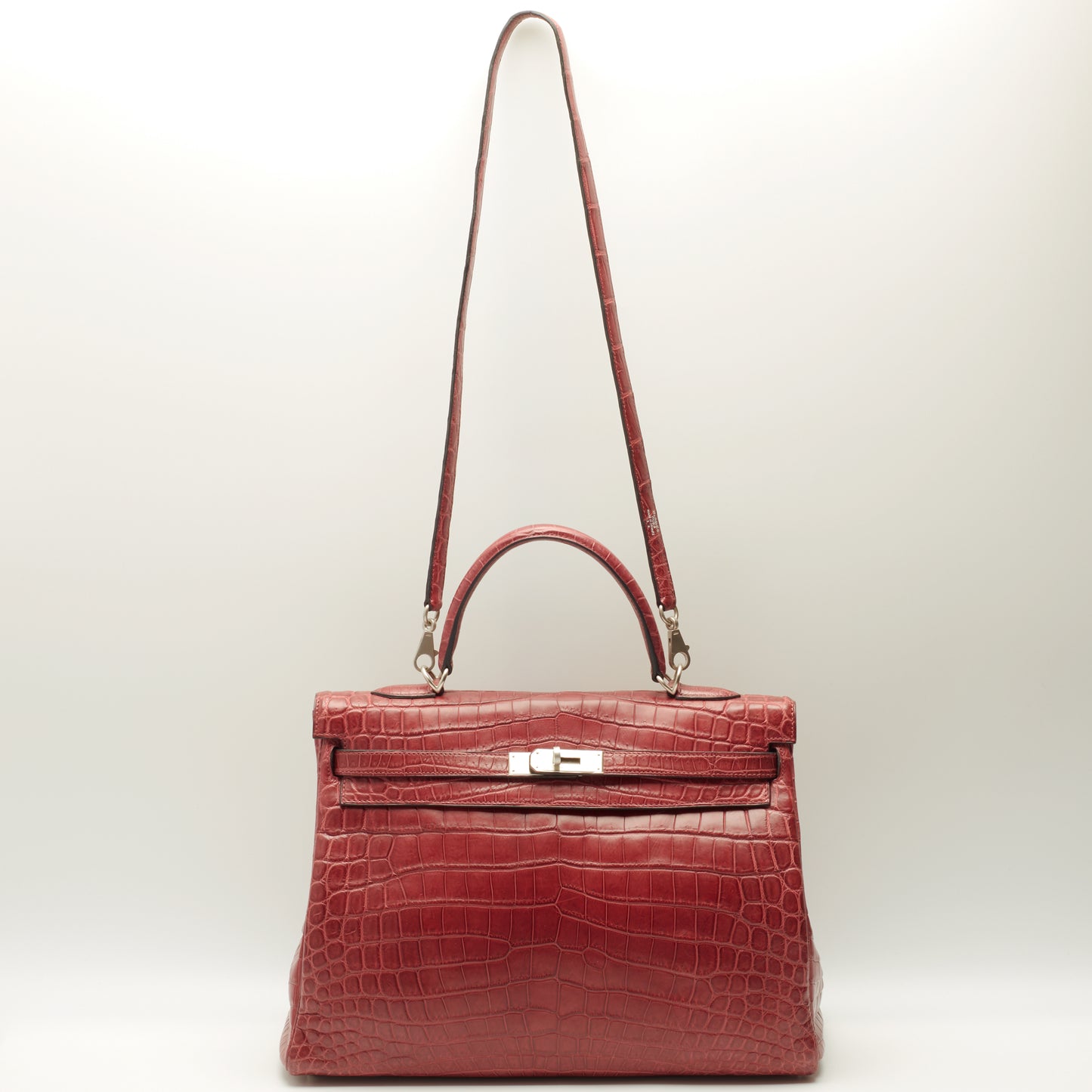 Hermès Kelly 35 Crocodile Niloticus bag burgundy