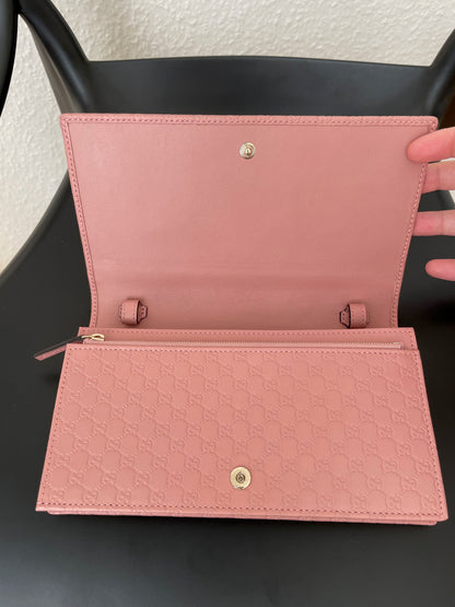 Gucci Wallet on chain Monogram GG