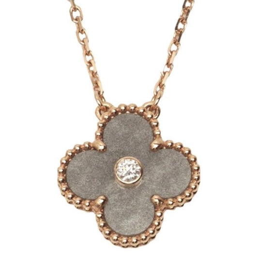 Collier Van Cleef & Arpels Silver Obsidian Holiday Pendant 2023