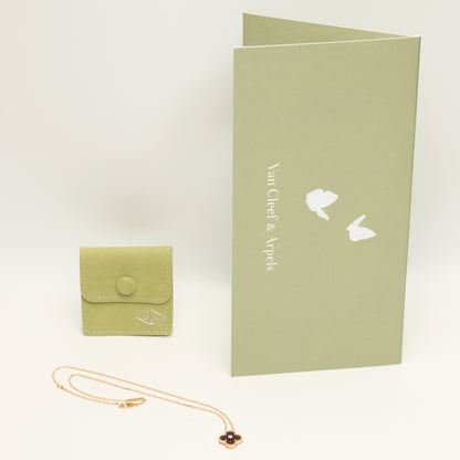 Collier Van Cleef & Arpels Alhambra Holiday Pendant diamant oeil de tigre en or rose