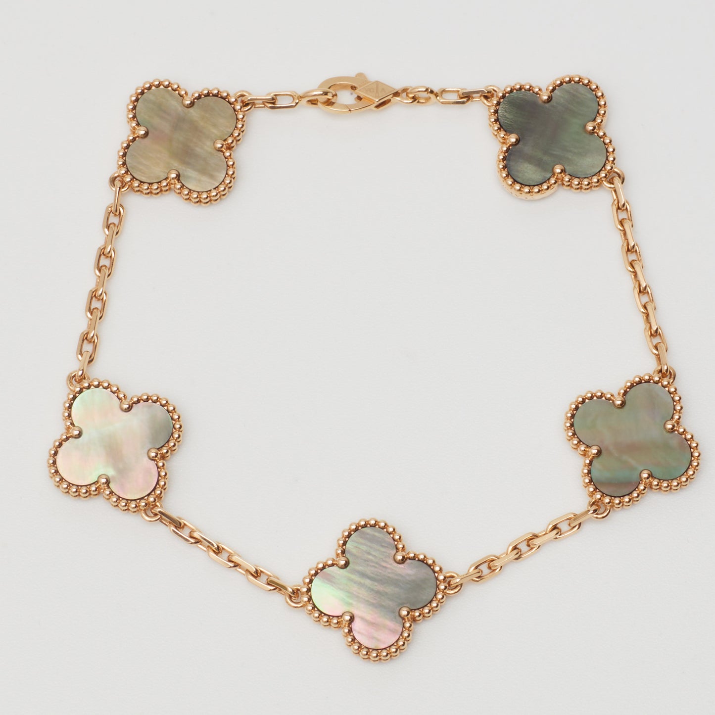 Bracelet Van Cleef & Arpels Special Order Vintage Alhambra 5 motifs nacre grise en or rose