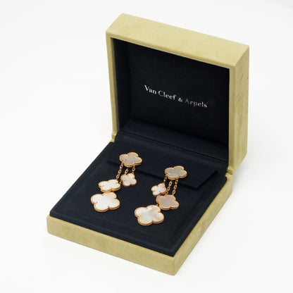 Boucles d’oreilles Van Cleef & Arpels Magic Alhambra 4 motifs