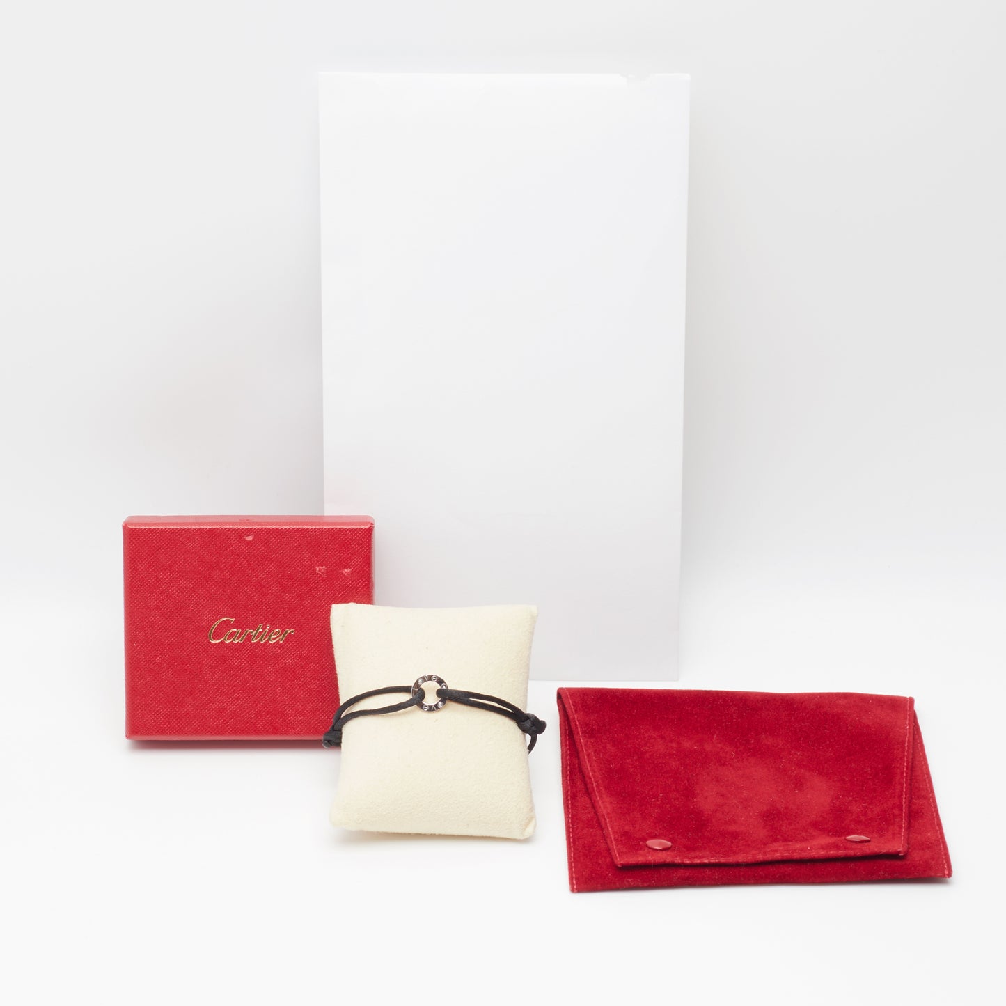 Bracelet Cartier Love Cord en or blanc et diamants