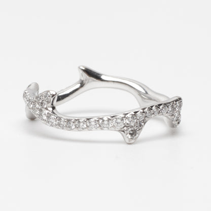 Bague Dior Bois de rose en or blanc et diamants taille 56