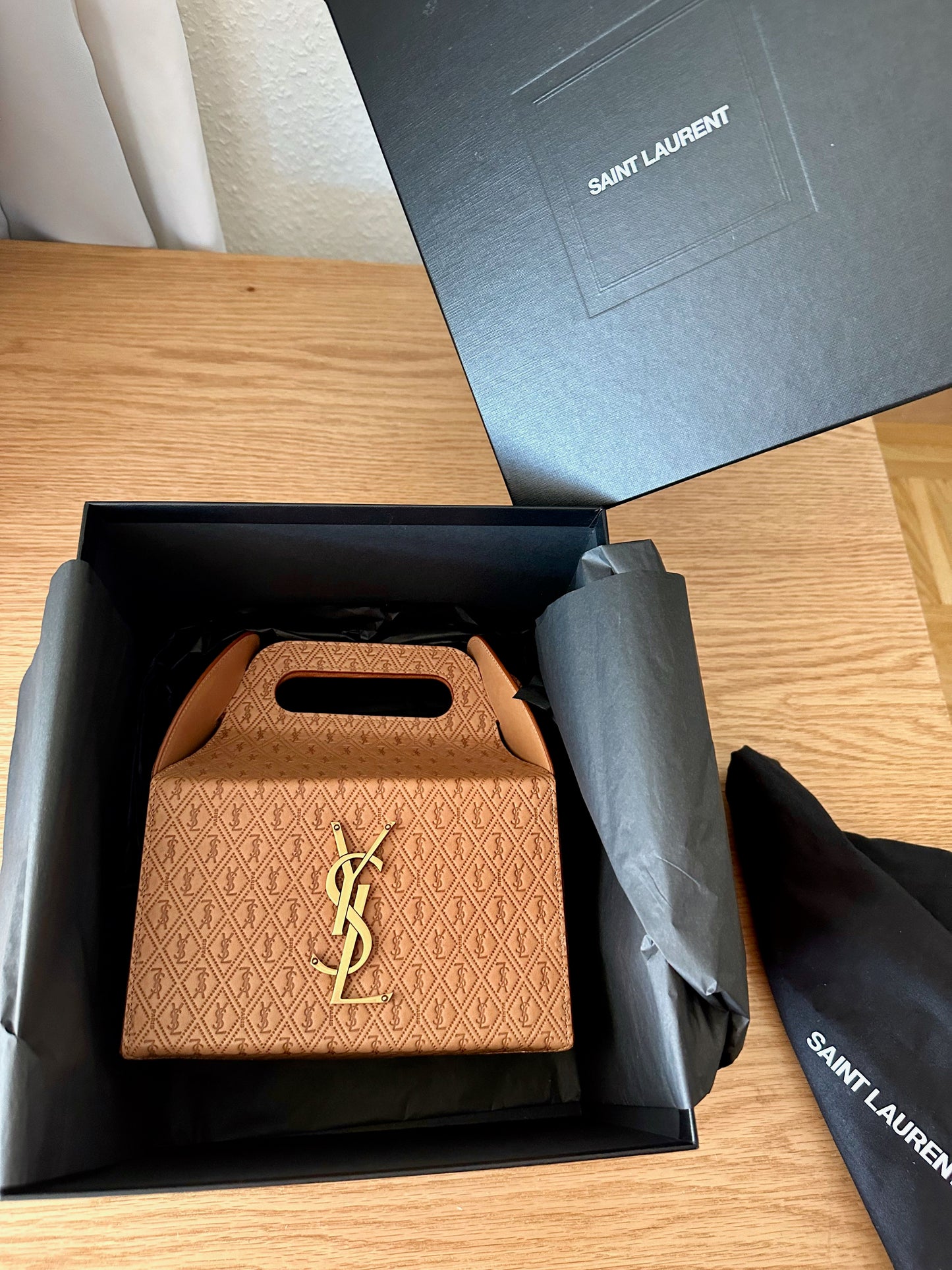 Saint Laurent Take Away (Happy Meal) bag in camel leather