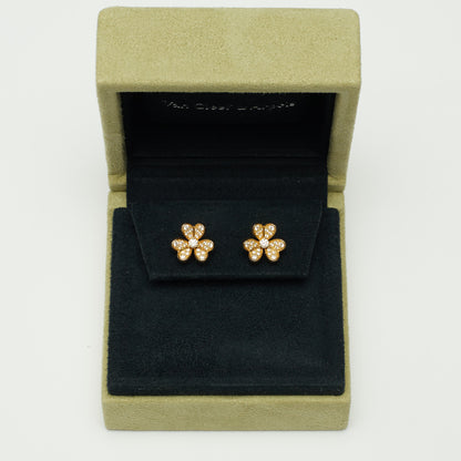 Van Cleef & Arpels Frivole earrings in yellow gold and diamonds