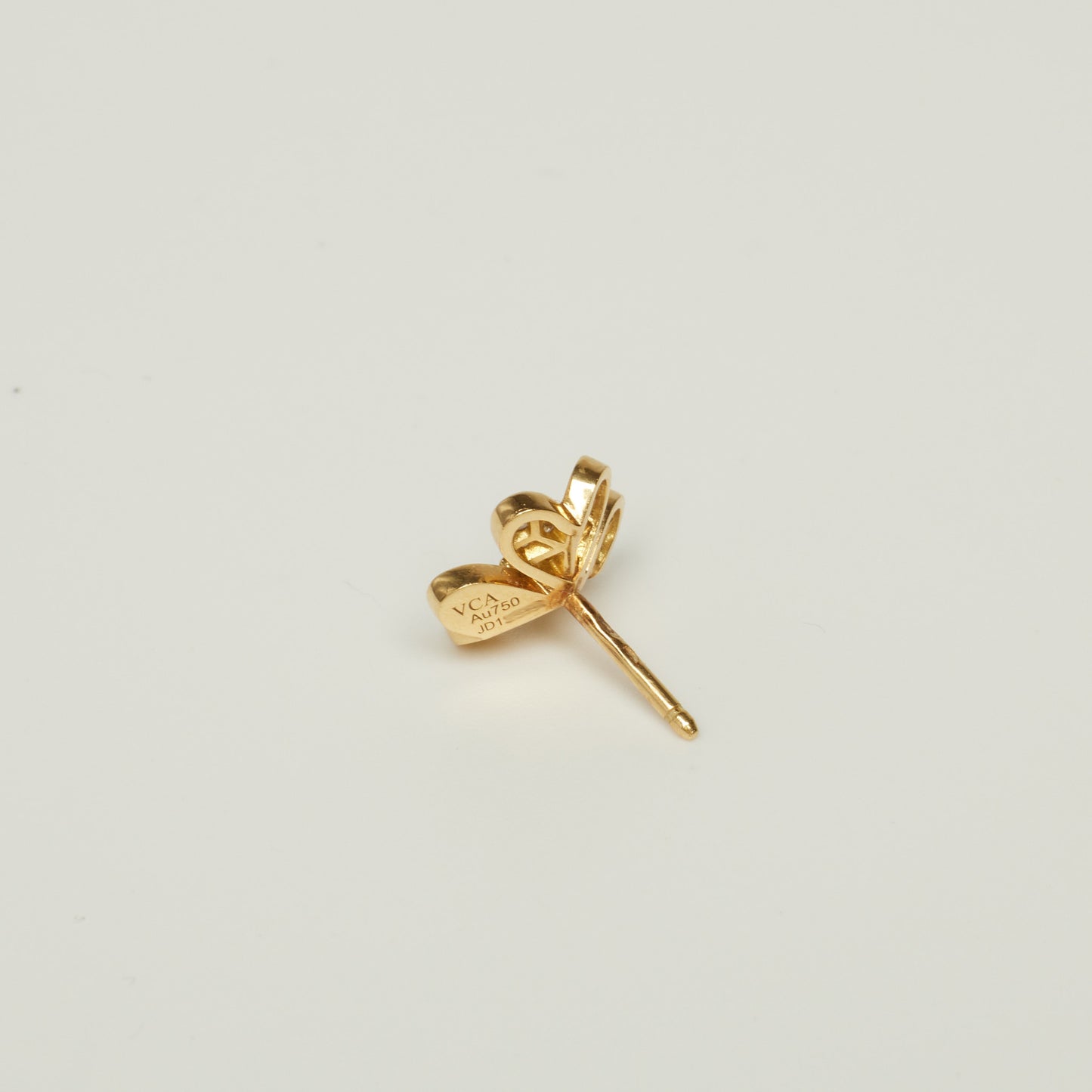 Van Cleef & Arpels Frivole earrings in yellow gold and diamonds
