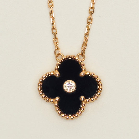 Collier Van Cleef & Arpels Alhambra Holiday Pendant diamant onyx en or rose