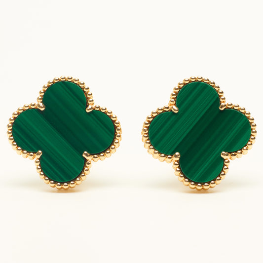 Boucles d’oreilles Van Cleef & Arpels Magic Alhambra Malachite