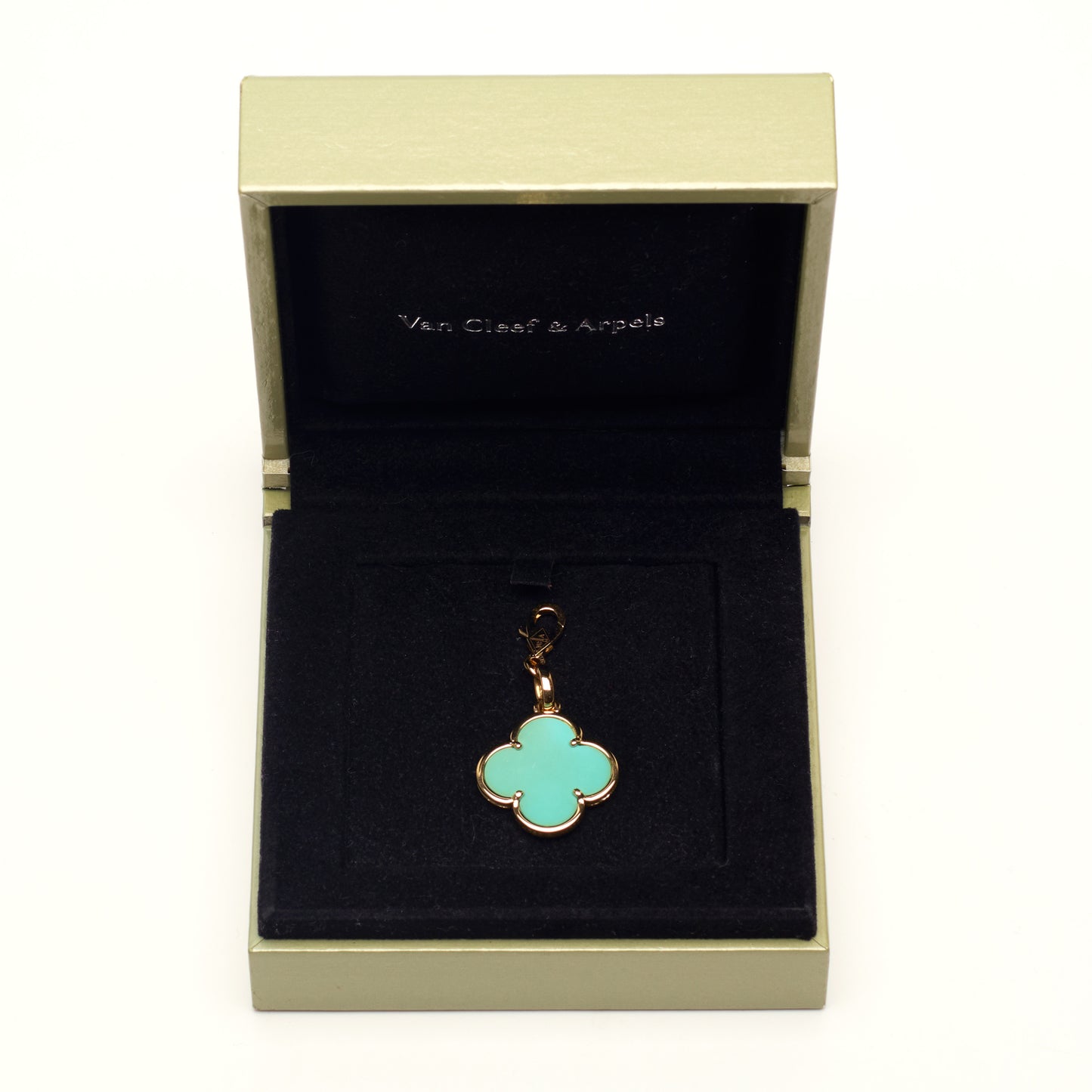 RARE Pendentif Van Cleef & Arpels Magic Alhambra turquoise en or jaune