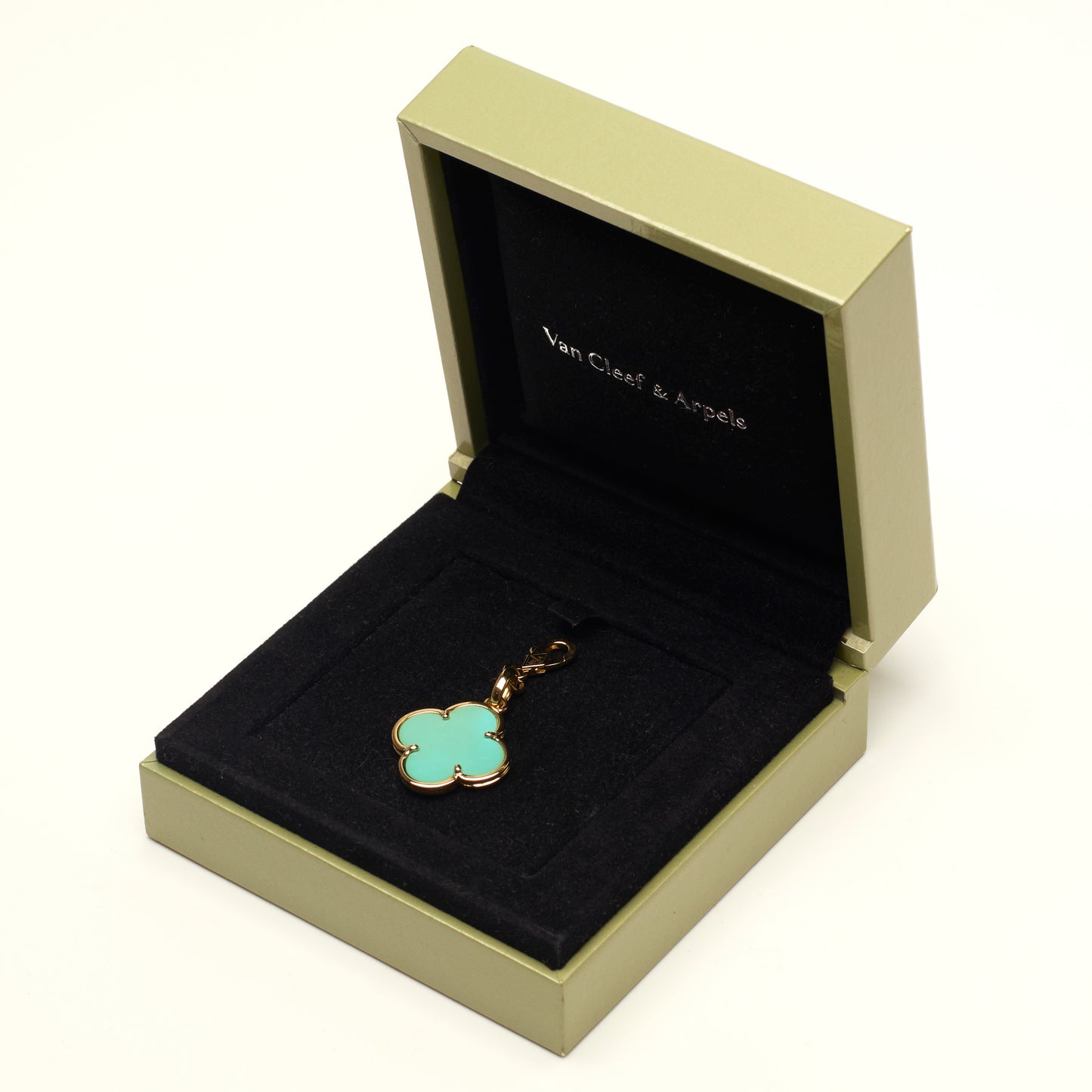 RARE Pendentif Van Cleef & Arpels Magic Alhambra turquoise en or jaune